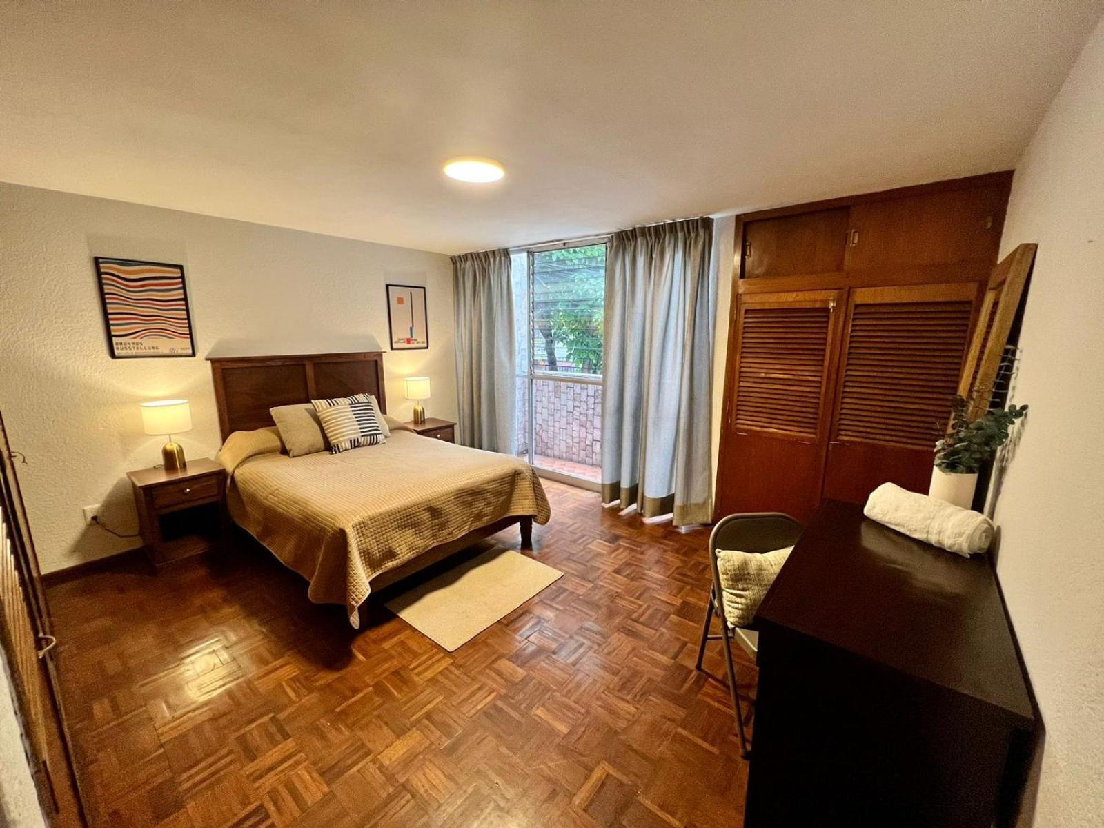 Отель Casa Tigris Мехико Экстерьер фото