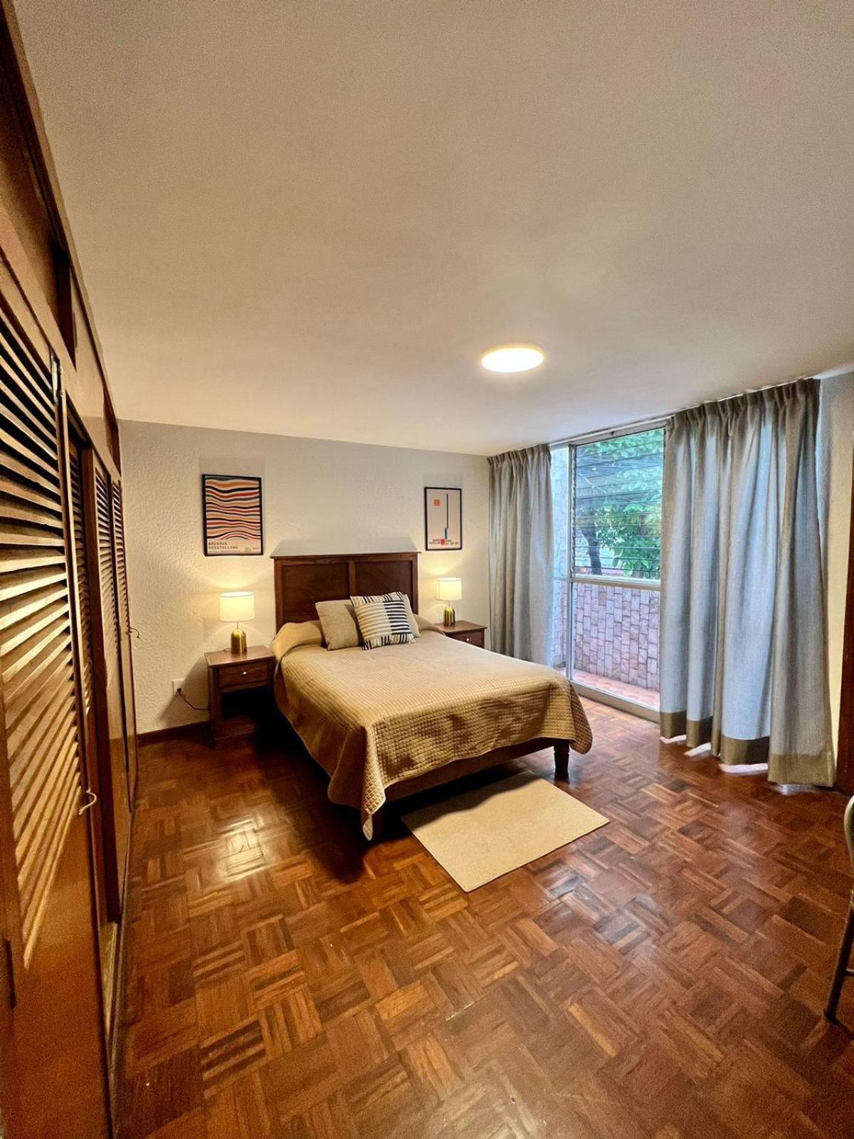 Отель Casa Tigris Мехико Экстерьер фото