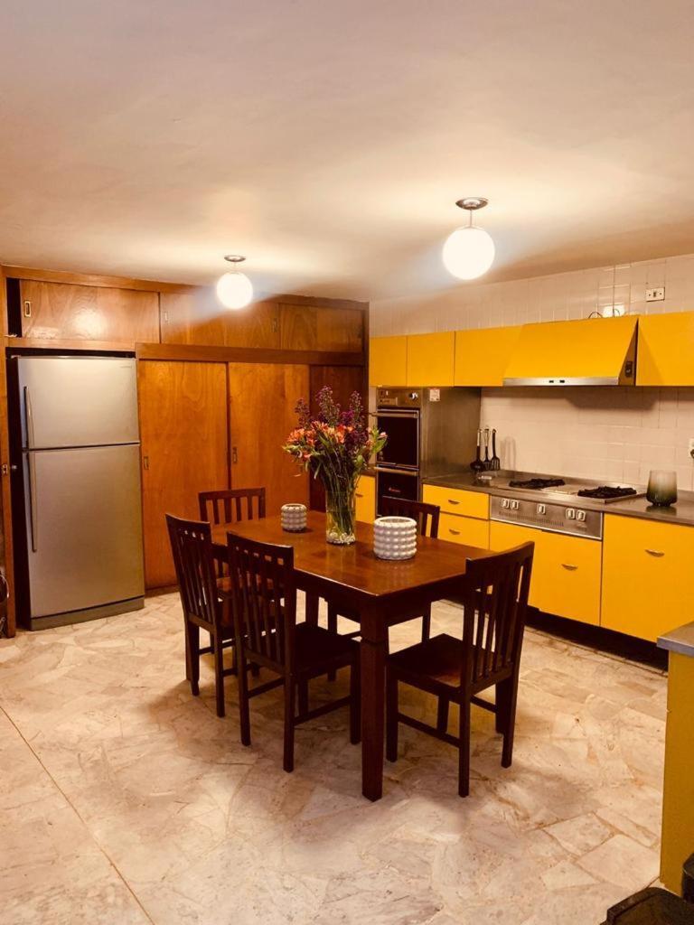 Отель Casa Tigris Мехико Экстерьер фото